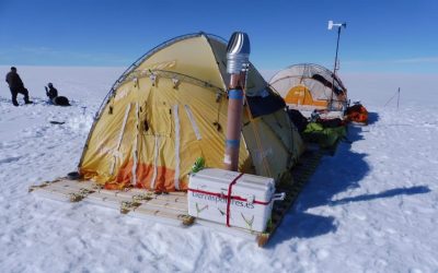 END OF A SCIENTIFIC ADVENTURE ON AN ARCTIC ICE RIVER