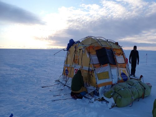 Ramon Larramendi 2022-SOS-ARCTIC-– Expedition -Greenland-South-Dome-Circumnavigat P5280780
