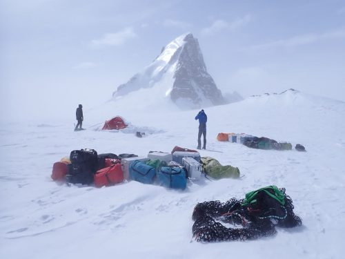 Ramon Larramendi 2022-SOS-ARCTIC-– Expedition -Greenland-South-Dome-CircumnavigatiP5150456