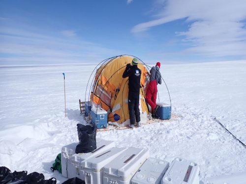 Ramon Larramendi 2022-SOS-ARCTIC-– Expedition -Greenland-South-Dome-CircumnavigatiP5170509