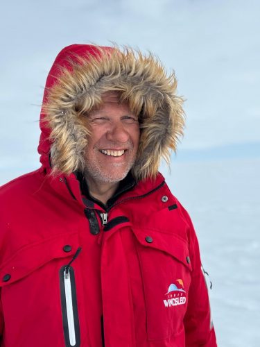 Ramon Larramendi Expedition 2024-SOS-ARCTIC-–-Greenland-South-North-Traverse Ramon-full-polar