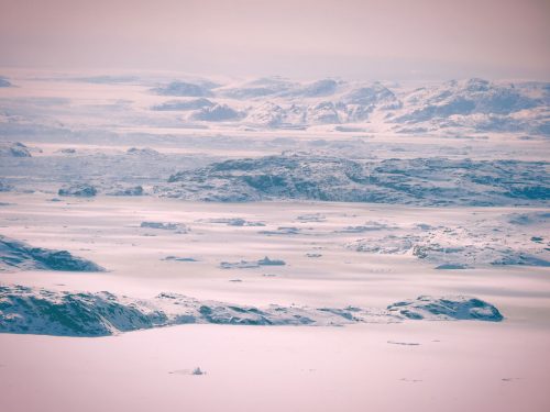 Ramon Larramendi Expedition 2024-SOS-ARCTIC-–-Greenland-South-North-Traverse Vistas-Helicoptero