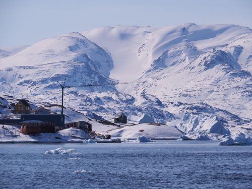 Ramon Larramendi Expedition 2024-SOS-ARCTIC-–-Greenland-South-North-Traverse pasando-por-Aappilattoq