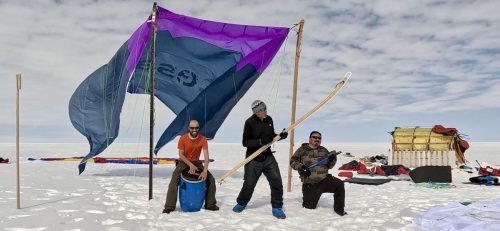 Ramon Larramendi Expedition 2024-SOS-ARCTIC-–-Greenland-South-North-Traverse rocking-ice-good